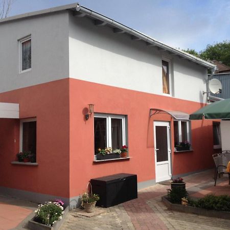 Ferienwohnung Min Krup Unner Im Hofhaus 제바트헤링스도르프 외부 사진